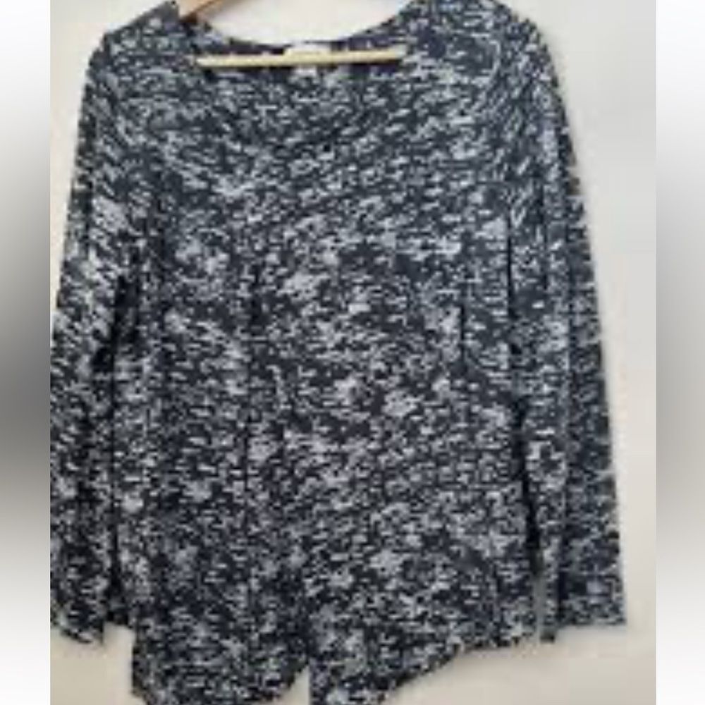 Sundance Dreamer blue and blue layered long sleeve tunic, top size small